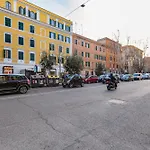 Modern Flat In Vatican