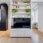 Modern Flat In Vatican